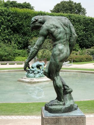 Скульптура Адам в музее Родена