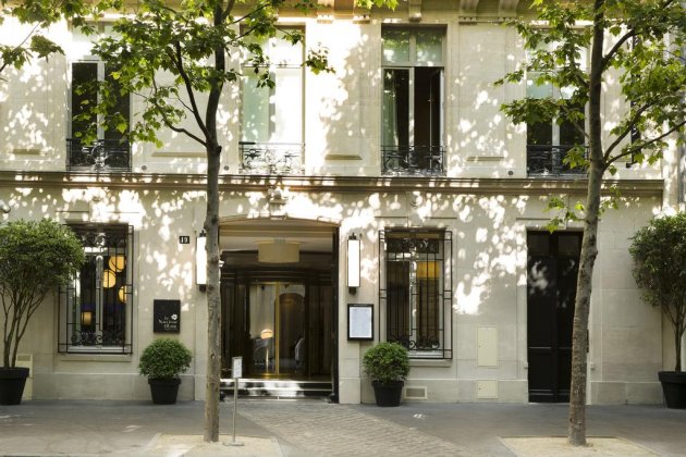 Апартаменты в отеле Le Narcisse Blanc